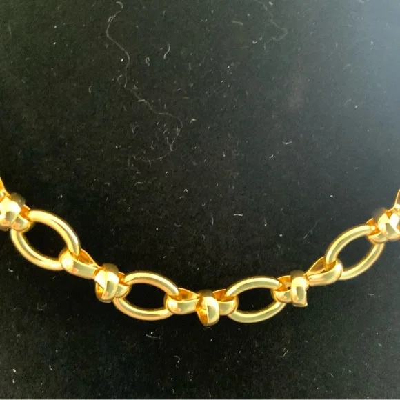 ♥️BRAND NEW♥️ Oval link, 18k gold over silver necklace from Neiman Marcus - Picture 2 of 5